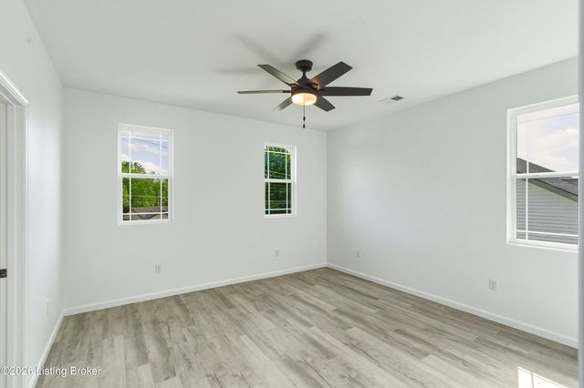 97 Tanner Rd, Hodgenville, KY 42748