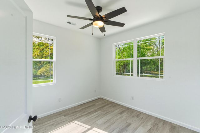97 Tanner Rd, Hodgenville, KY 42748