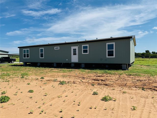 51 Kenzi Drive, Mineral Wells, TX 76067