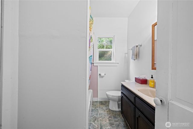 10205 Sandridge Road, Long Beach, WA 98631