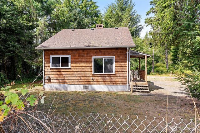 10205 Sandridge Road, Long Beach, WA 98631