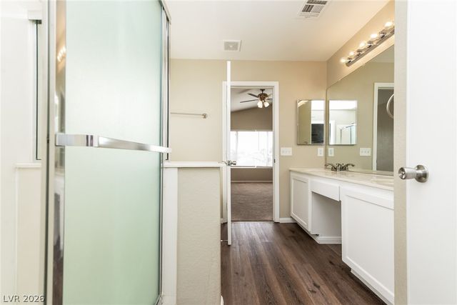 1605 Knoll Heights Court, North Las Vegas, NV 89032