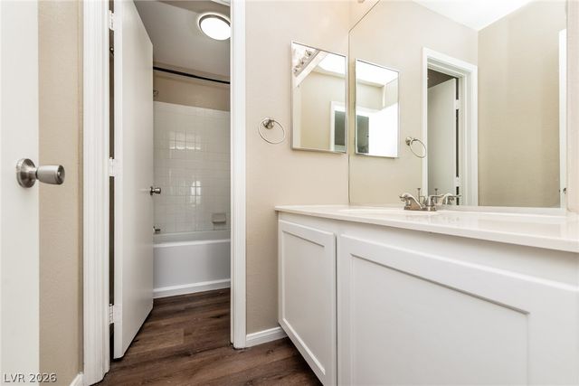 1605 Knoll Heights Court, North Las Vegas, NV 89032