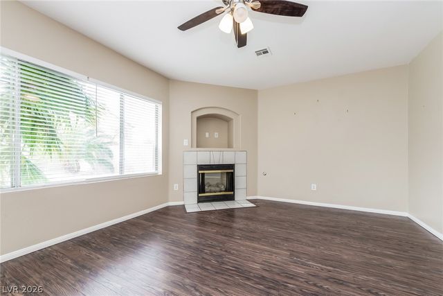 1605 Knoll Heights Court, North Las Vegas, NV 89032