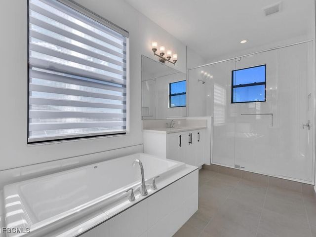 20152 Camellia Crosse LN, Estero, FL 33928