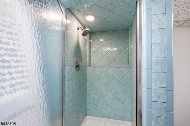 814 Willis Pl, Roselle Park Boro, NJ 07204