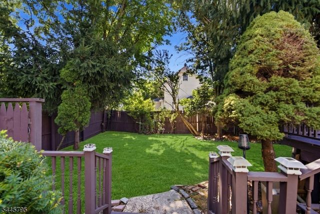 814 Willis Pl, Roselle Park Boro, NJ 07204