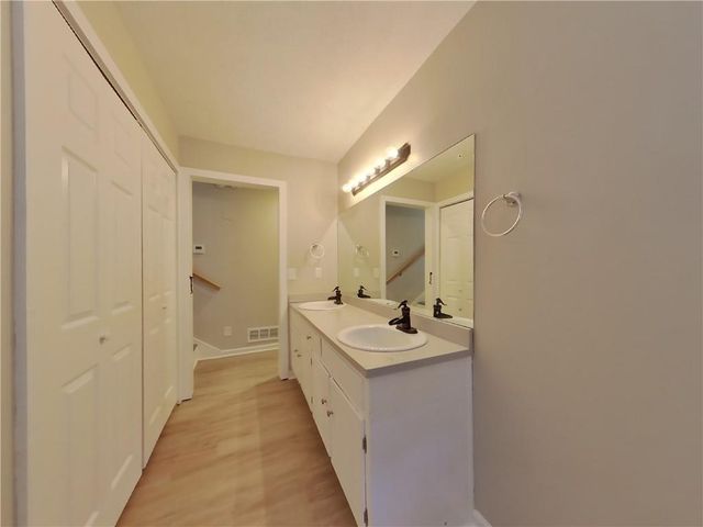 Address unavailable.