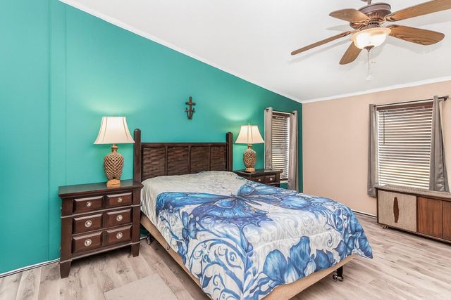 2200 Lake Ridge, Caldwell, TX 77836