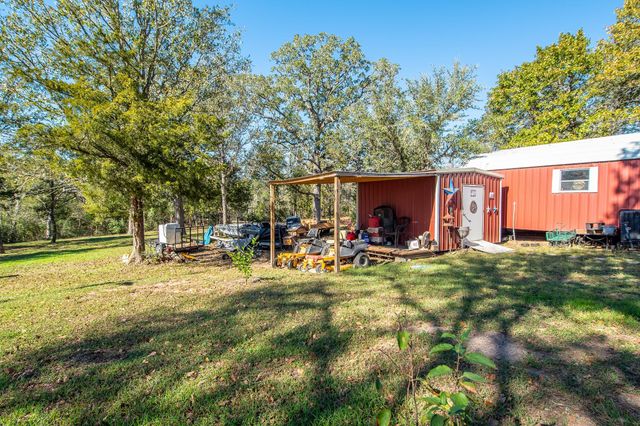 2200 Lake Ridge, Caldwell, TX 77836