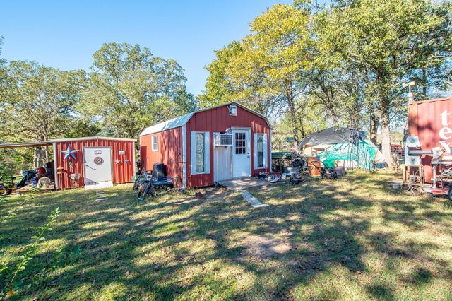 2200 Lake Ridge, Caldwell, TX 77836