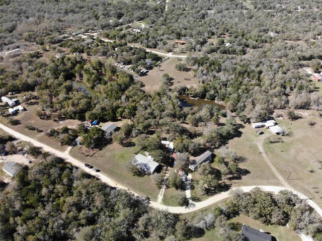 2200 Lake Ridge, Caldwell, TX 77836
