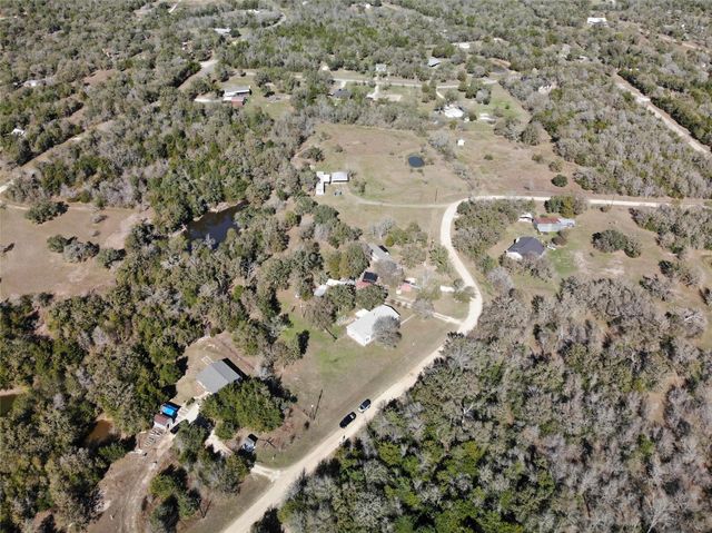 2200 Lake Ridge, Caldwell, TX 77836