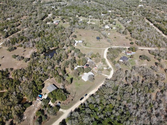 2200 Lake Ridge, Caldwell, TX 77836