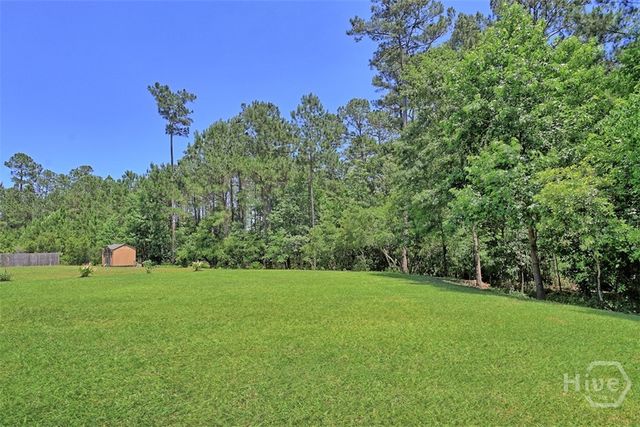 123 Clover Pointe Circle, Guyton, GA 31312