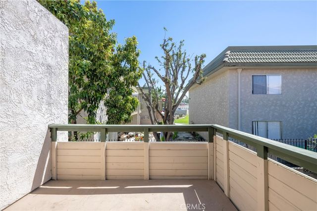 2255 Cahuilla Street 122, Colton, CA 92324