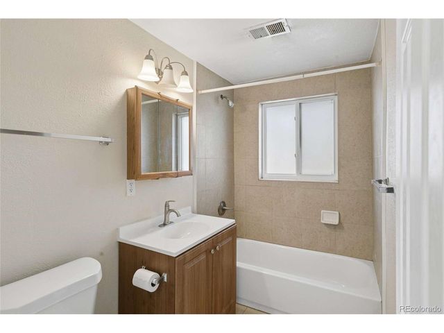 665 Miller Ct, Lakewood, CO 80215