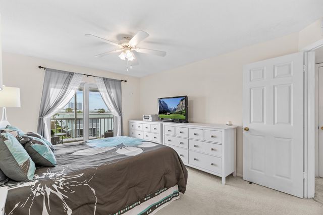 100 Doolen Court 313, North Palm Beach, FL 33408