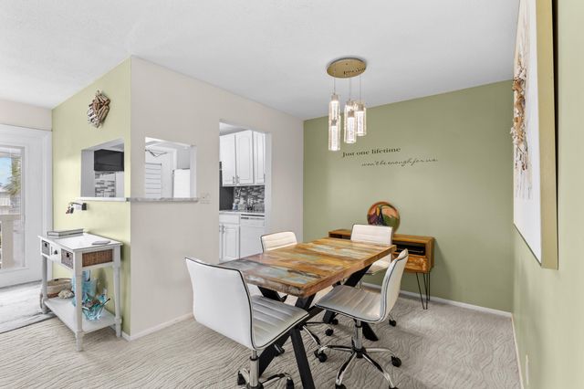 100 Doolen Court 313, North Palm Beach, FL 33408