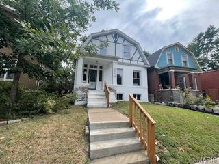 2004 Nebraska Avenue, St Louis, MO 63104