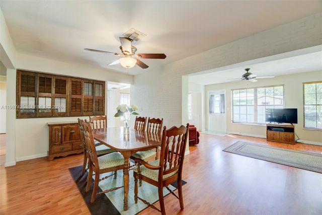 5726 Madison St, Hollywood, FL 33023