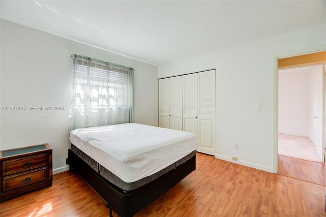 5726 Madison St, Hollywood, FL 33023