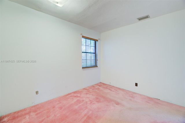 5726 Madison St, Hollywood, FL 33023