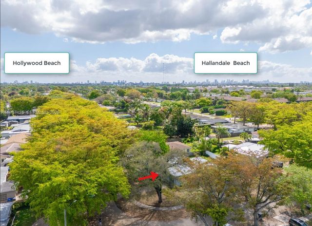 5726 Madison St, Hollywood, FL 33023