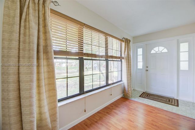 5726 Madison St, Hollywood, FL 33023