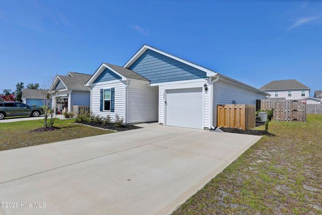 1021 Course Lane, Surf City, NC 28445