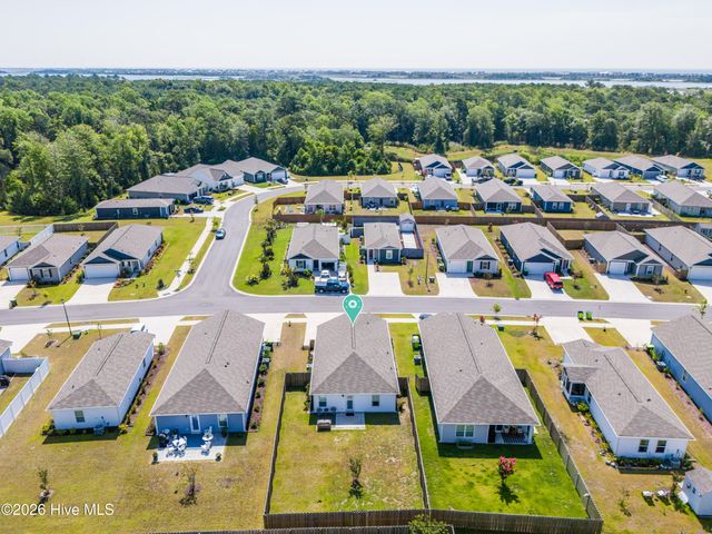 1021 Course Lane, Surf City, NC 28445