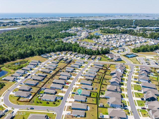 1021 Course Lane, Surf City, NC 28445