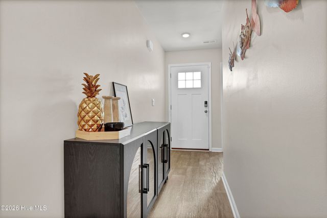 1021 Course Lane, Surf City, NC 28445