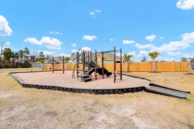 1021 Course Lane, Surf City, NC 28445