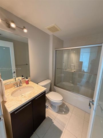 480 NE 30th St 1505, Miami, FL 33137