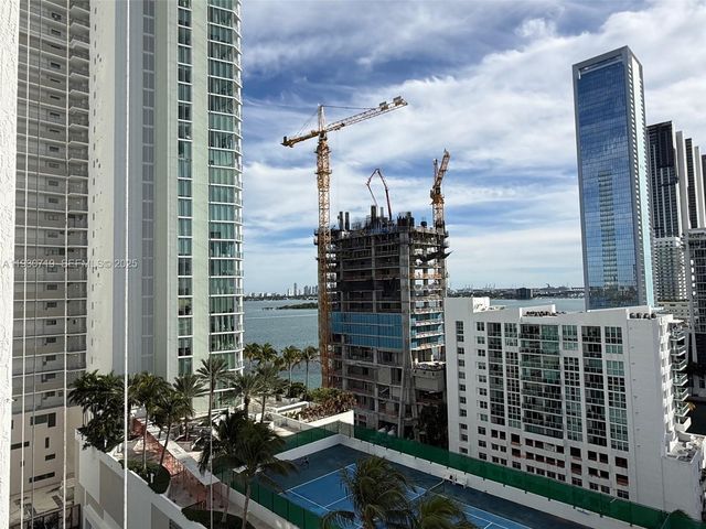 480 NE 30th St 1505, Miami, FL 33137