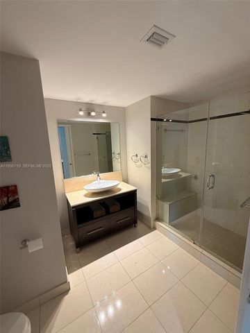 480 NE 30th St 1505, Miami, FL 33137