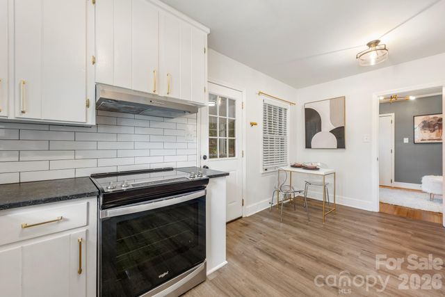 1940 Lansdale Drive, Charlotte, NC 28205