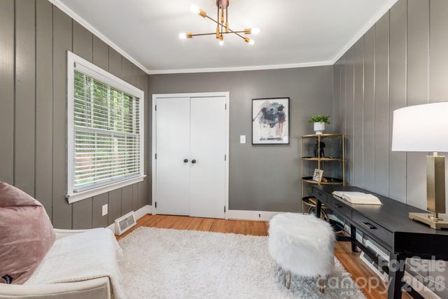 1940 Lansdale Drive, Charlotte, NC 28205