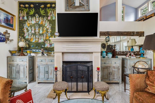 6 Sea Otter Ct, Hilton Head Island, SC 29926