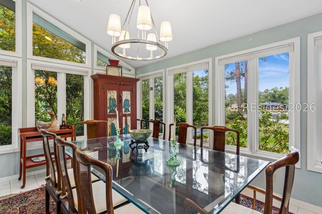 6 Sea Otter Ct, Hilton Head Island, SC 29926