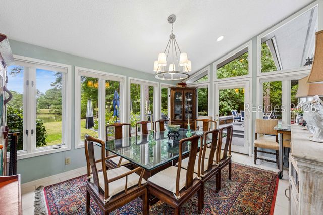 6 Sea Otter Ct, Hilton Head Island, SC 29926
