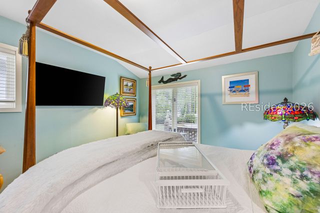 6 Sea Otter Ct, Hilton Head Island, SC 29926