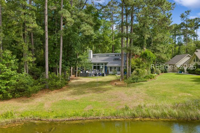 6 Sea Otter Ct, Hilton Head Island, SC 29926