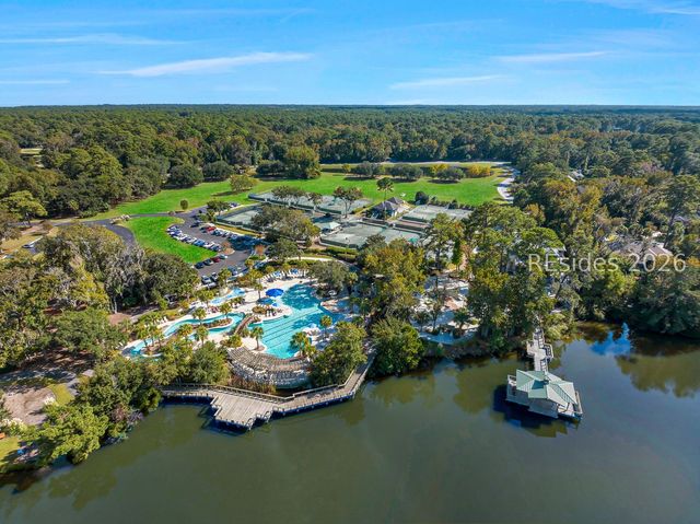 6 Sea Otter Ct, Hilton Head Island, SC 29926