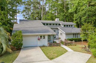 6 Sea Otter Ct, Hilton Head Island, SC 29926