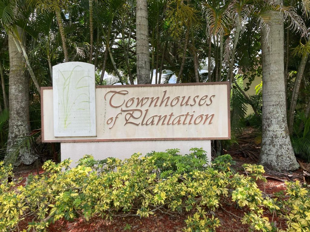801 NW 46th Avenue 801, Plantation, FL 33317