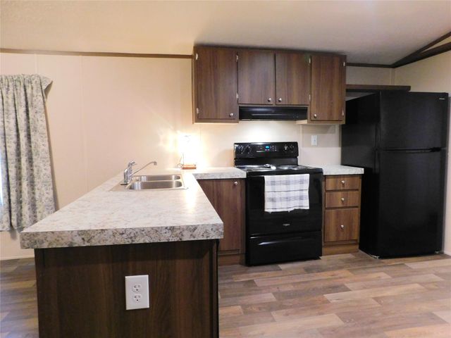 115 Smith Hill Road, Hemphill, TX 75948