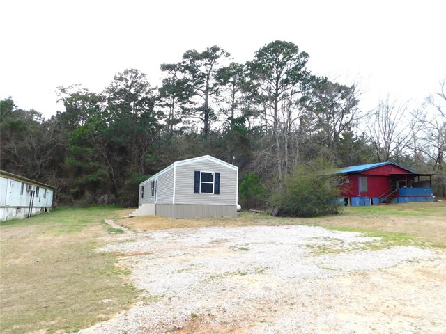 115 Smith Hill Road, Hemphill, TX 75948