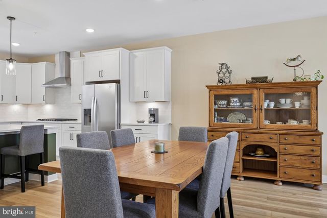 1120 CRESTED WOOD DR, Laurel, MD 20724